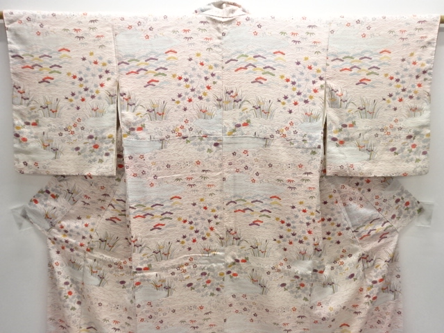  波に草花模様付け下げ小紋着物